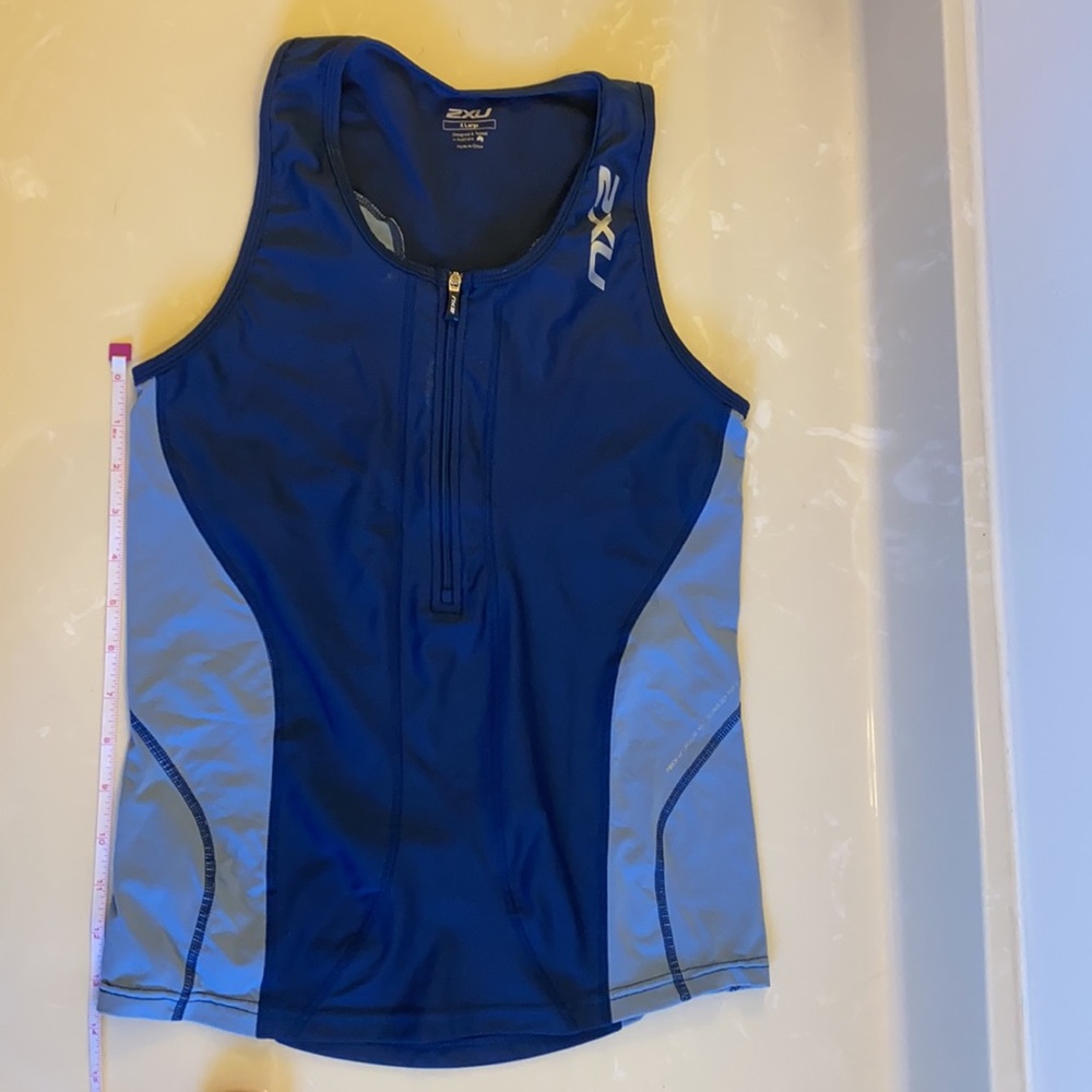 2XU Tank Top - Picture 5 of 5